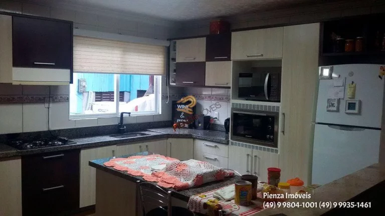 Imagem Casa para Venda em Concórdia, Imperial, 4 dormitórios