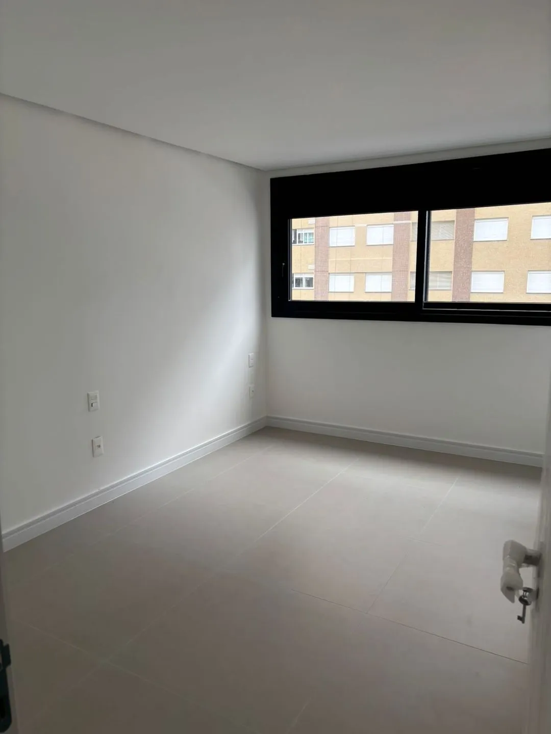 Imagem Apartamento à venda em Torres, Praia Grande, com 2 quartos, 72.45m2