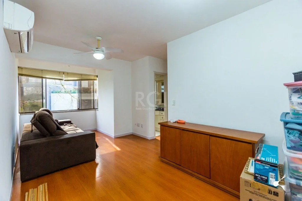 Imagem Apartamento para Venda - 56m², 2 dormitórios, 1 vaga - Glória