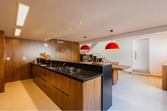 Imagem Casa para venda no bairro Vila Ipiranga em Porto Alegre