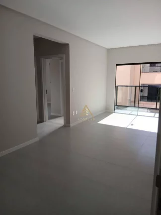 Imagem Apartamento com 2 dormitórios à venda, 76 m² por R$ 700.000,00 - Tabuleiro - Camboriú/SC