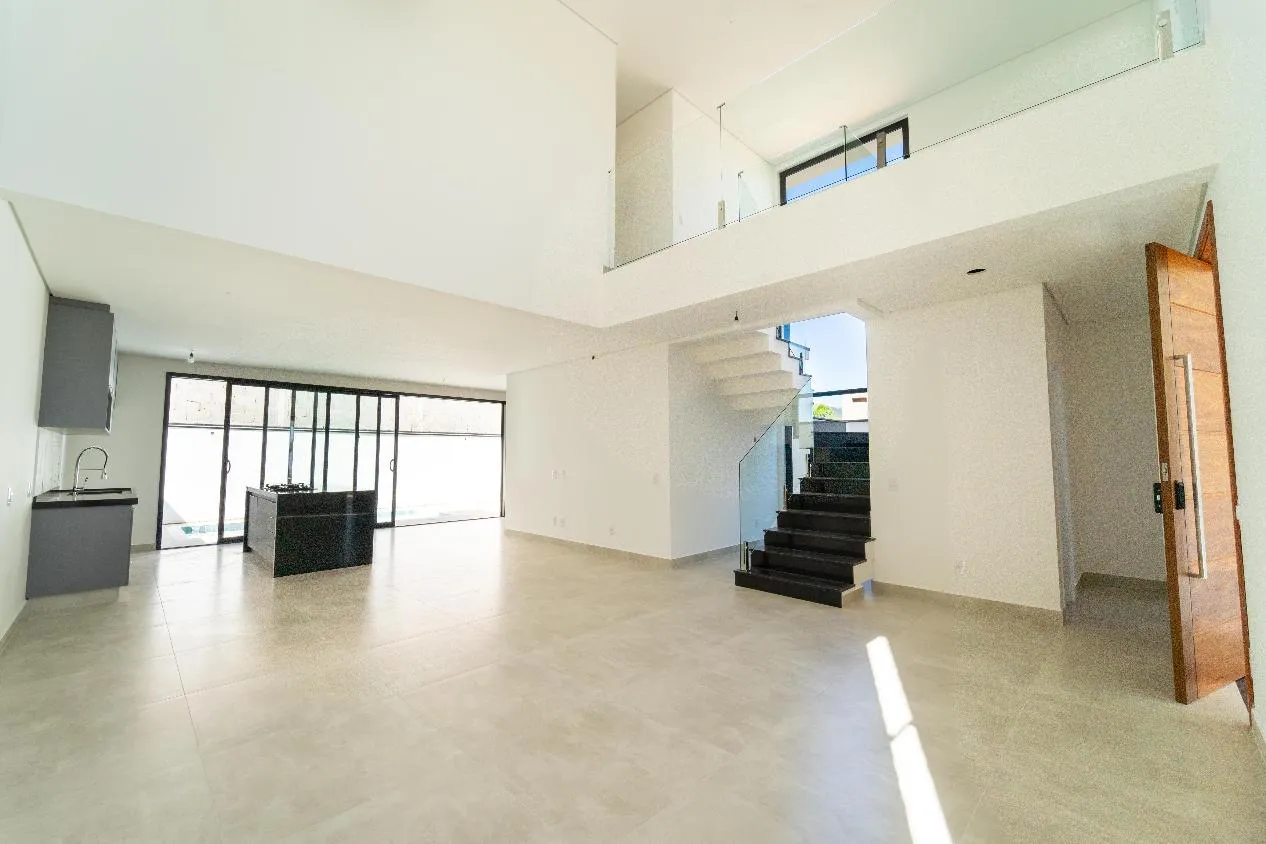 Imagem LINDA CASA NO CONDOMINIO RESERVA ERMIDA (ELOY CHAVES).