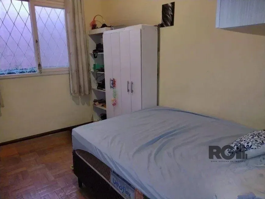 Imagem Casa de 2 dormitórios no bairro Cavalhada