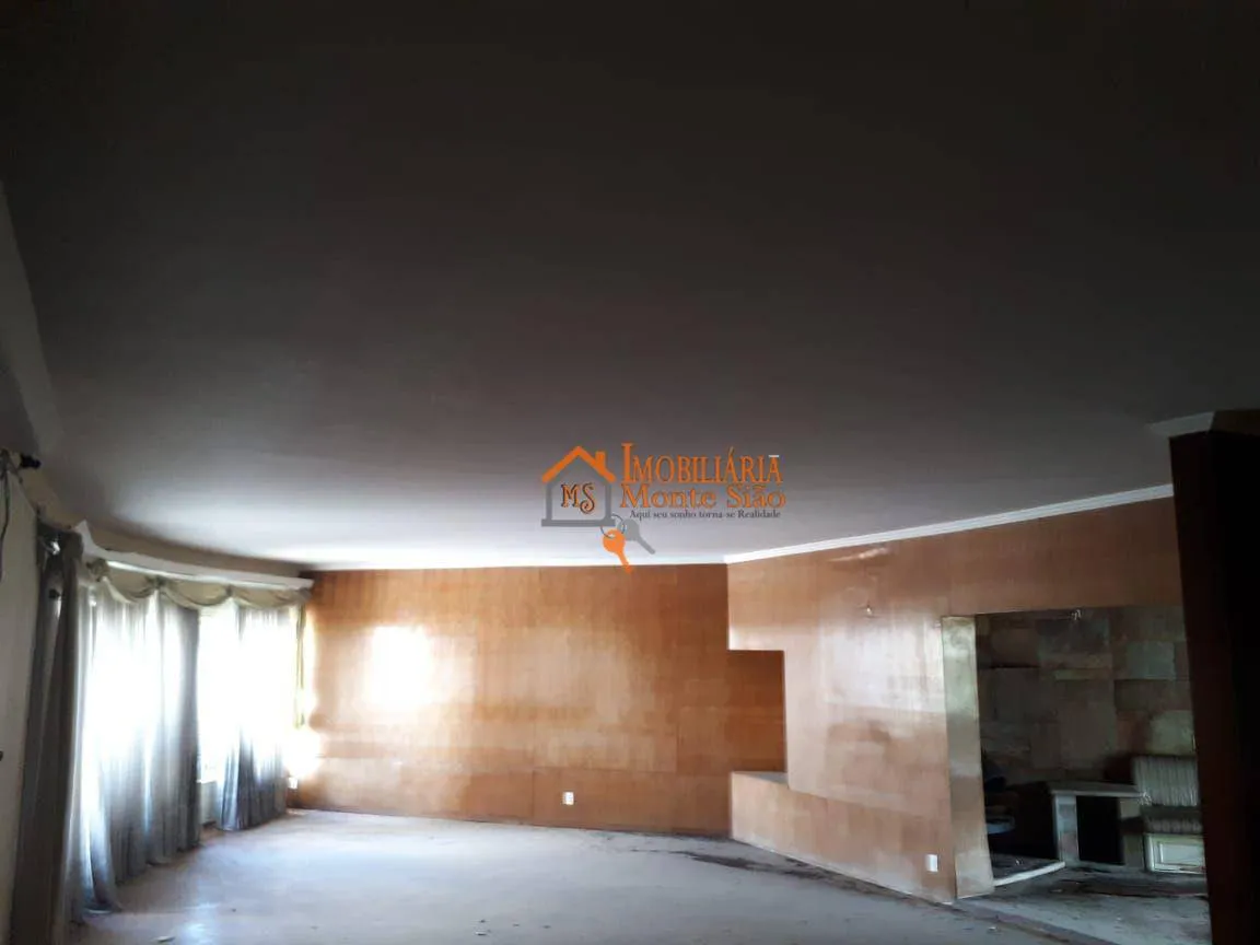 Foto do imóvel Casa com 6 dormitórios à venda, 600 m² por R$ 2.350.000,00 - Vila Rosália - Guarulhos/SP