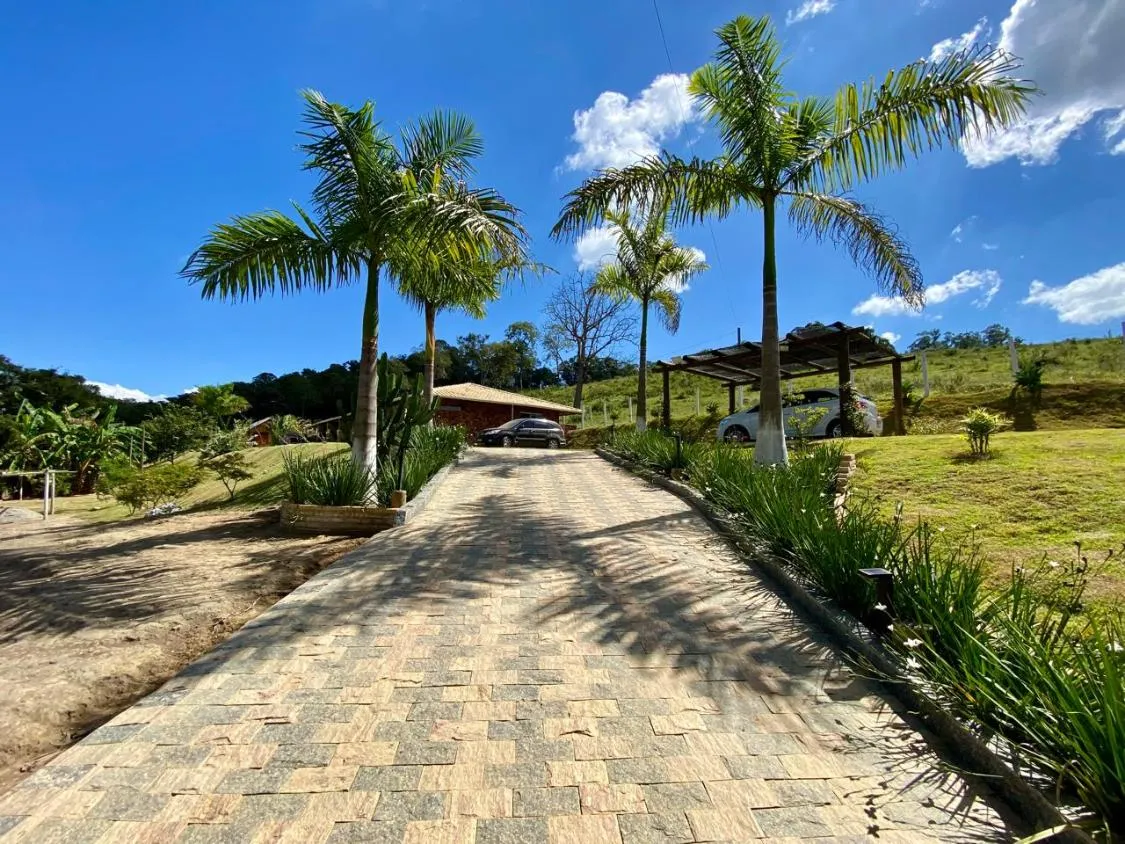 Imagem Vendo excelente chácara em Bonfim/MG com 5.525 m² de área total,