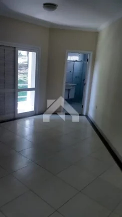 Imagem Casa de Condomínio em Residencial Morada dos Lagos - Barueri