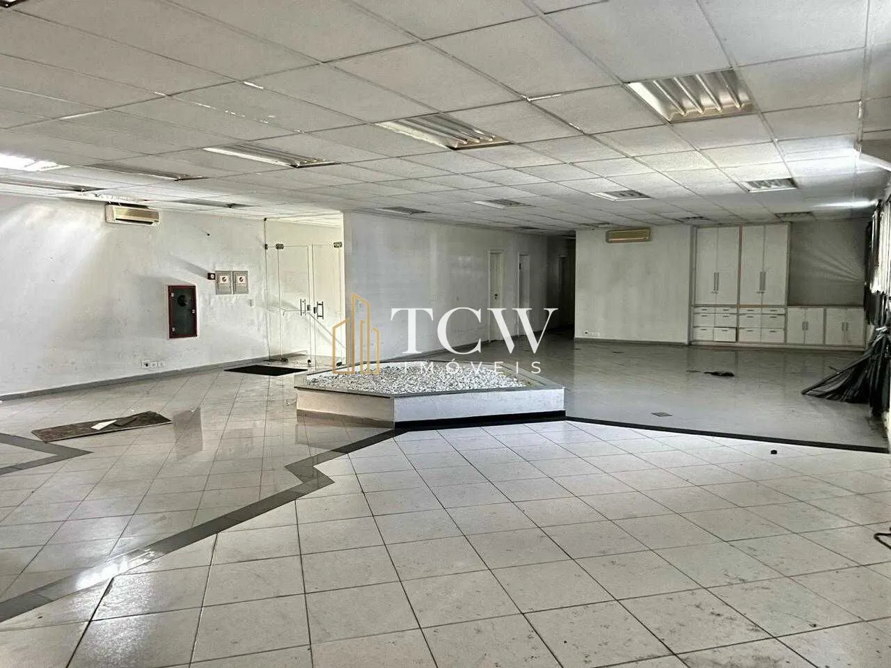 Imagem Galpão Industrial à Venda em Guarulhos/SP | 7.973 m² | Cidade Aracília | Próximo à Rodovia Dutra