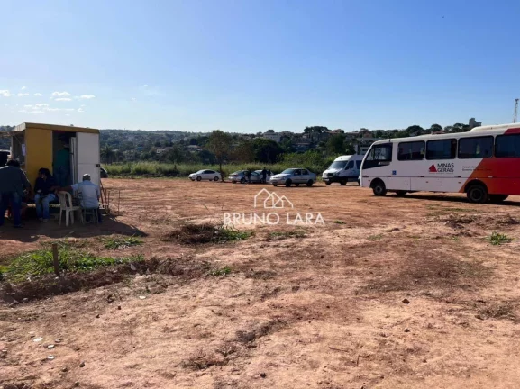 Imagem Terreno para alugar, 120 m² por R$ 550,00/mês - Madre Liliane - Igarapé/MG