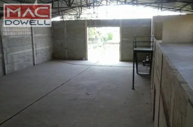 Imagem Galpão Comercial de 944,00 m² - A VENDA - Duque de Caxias/RJ