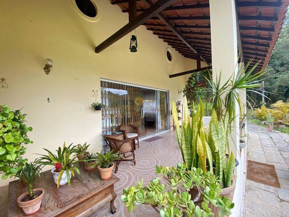 Imagem Casa para Venda em Teresópolis / RJ no bairro Canoas