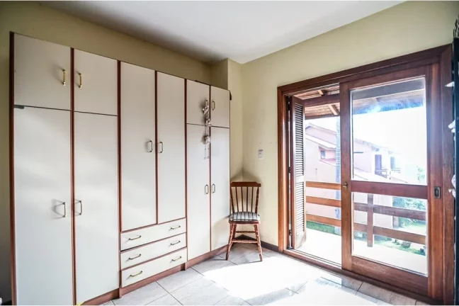 Imagem Casa para venda no bairro Serraria em Porto Alegre