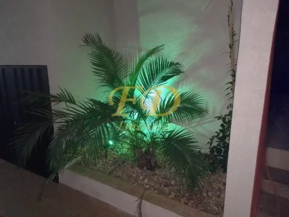 Imagem Casa com Piscina a Venda em Atibaia