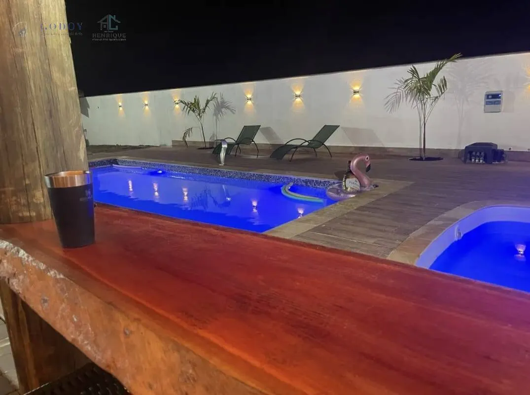 Imagem Chácara com Rancho Completo e Duas Piscinas - Vista para a Mantiqueira