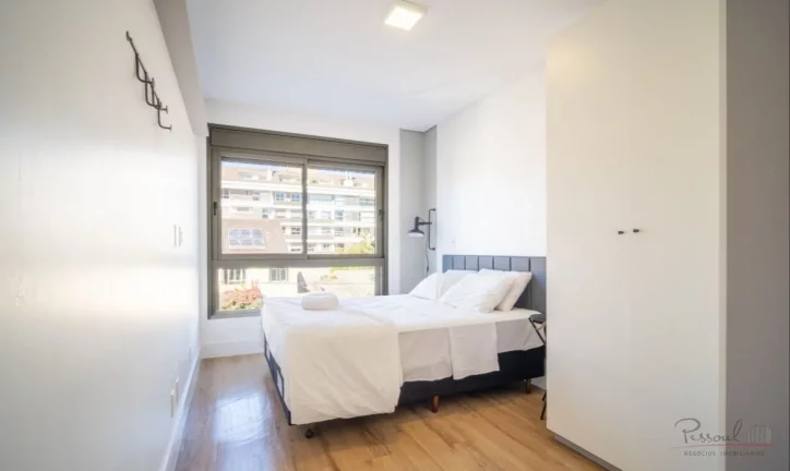 Imagem Apresentamos um apartamento novo, decorado e totalmente mobiliado, pronto para morar ou investir, lo...