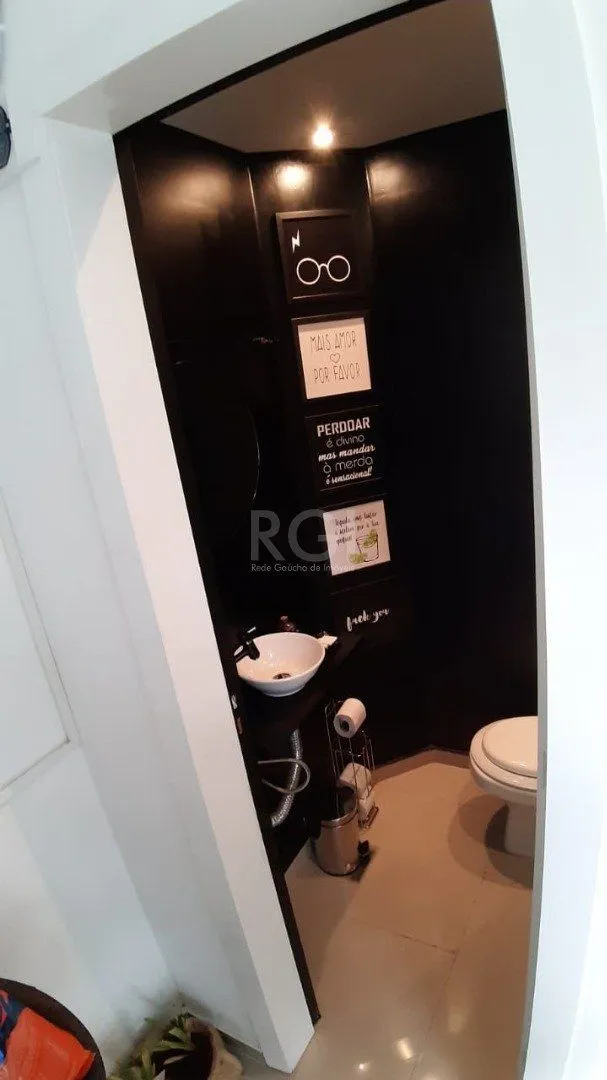 Imagem Casa para Venda - 157m², 3 dormitórios, sendo 3 suites, 2 vagas - Guarujá