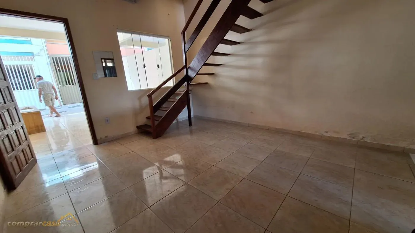 Imagem Casa em Condomínio para Locação em Cabo Frio / RJ no bairro Peró