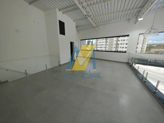 Imagem Salão Comercial para Locação | 220m² | Excelente Visibilidade e Estrutura