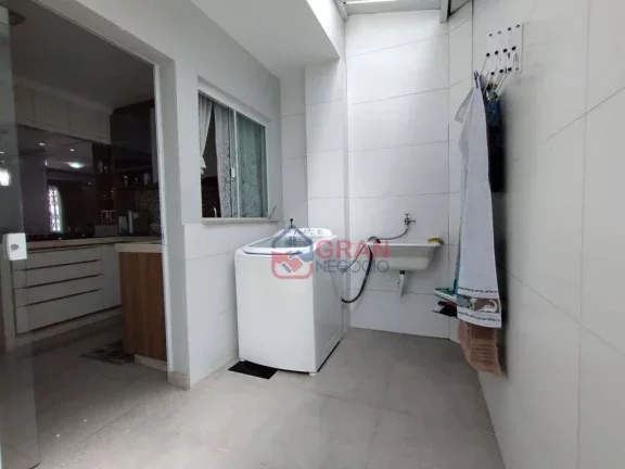 Imagem Sobrado com 143m 3 Quartos em São Jos?(C) dos Pinhais