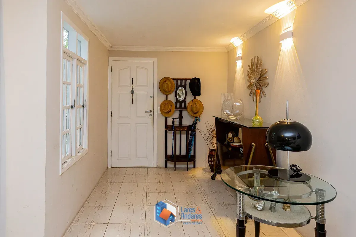 Imagem Casa para venda em Vila Cruzeiro com 4 quartos, sendo 3 suítes, 260m²