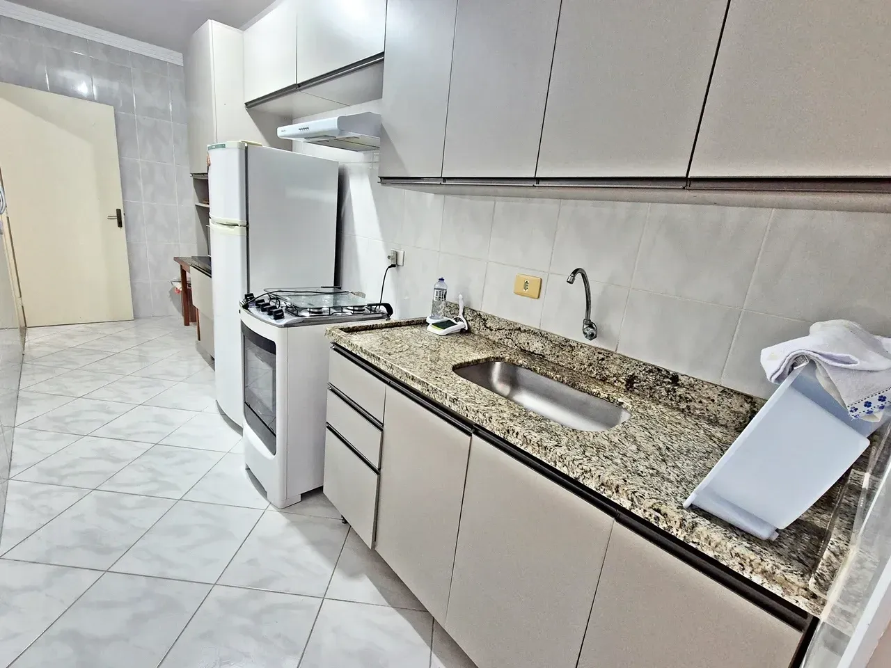 Imagem Apartamento com 2 Quartos à Venda, 80 m² em Mirim - Praia Grande