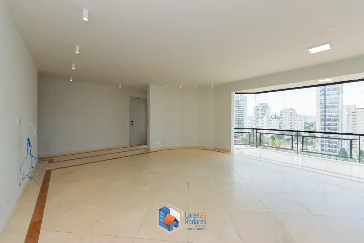 Imagem Cobertura para venda em Vila Congonhas com 3 quartos, sendo 1 suíte, 238m²