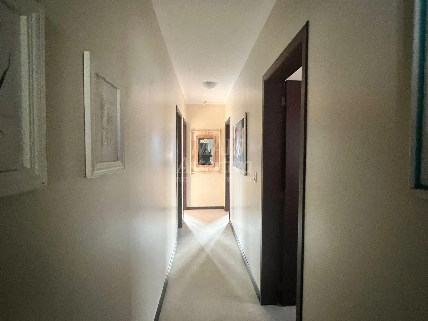 Imagem ExcelenteCasa à venda em Xangri-Lá/RS - 3 Dormitórios, 1 Suíte