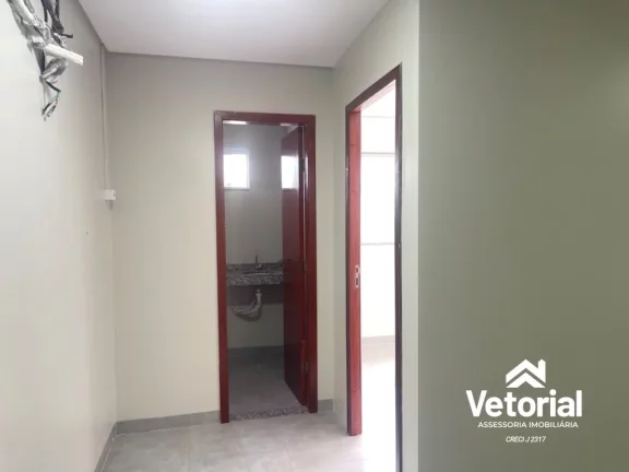 Imagem Sala Comercial para Locação no Centro de Barreiras-BA: 2 Salas, 1 Banheiro, 40m² de Área