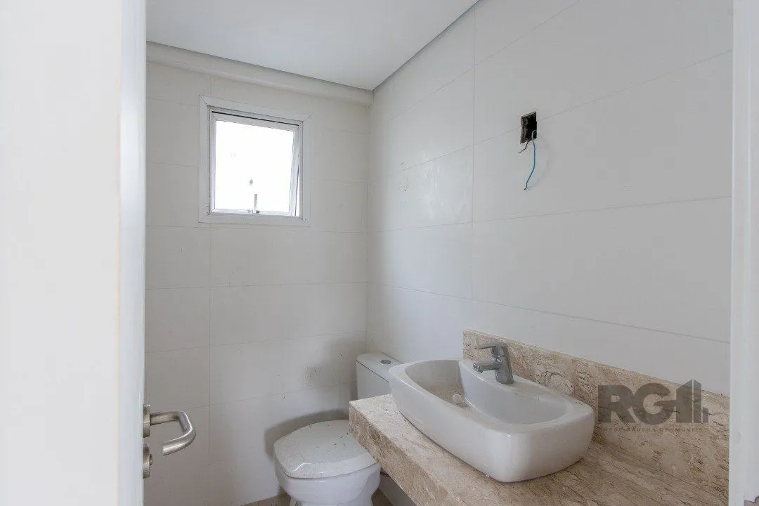 Imagem Apartamento para Venda - 71m², 2 dormitórios, sendo 1 suites, 2 vagas - Camaquã