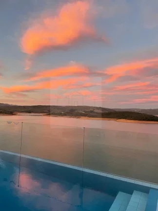 Imagem Casa em Escarpas do Lago, marina, 8 suites, 3 spa, elevador, sala de pilates, skypoll, cinematográfica