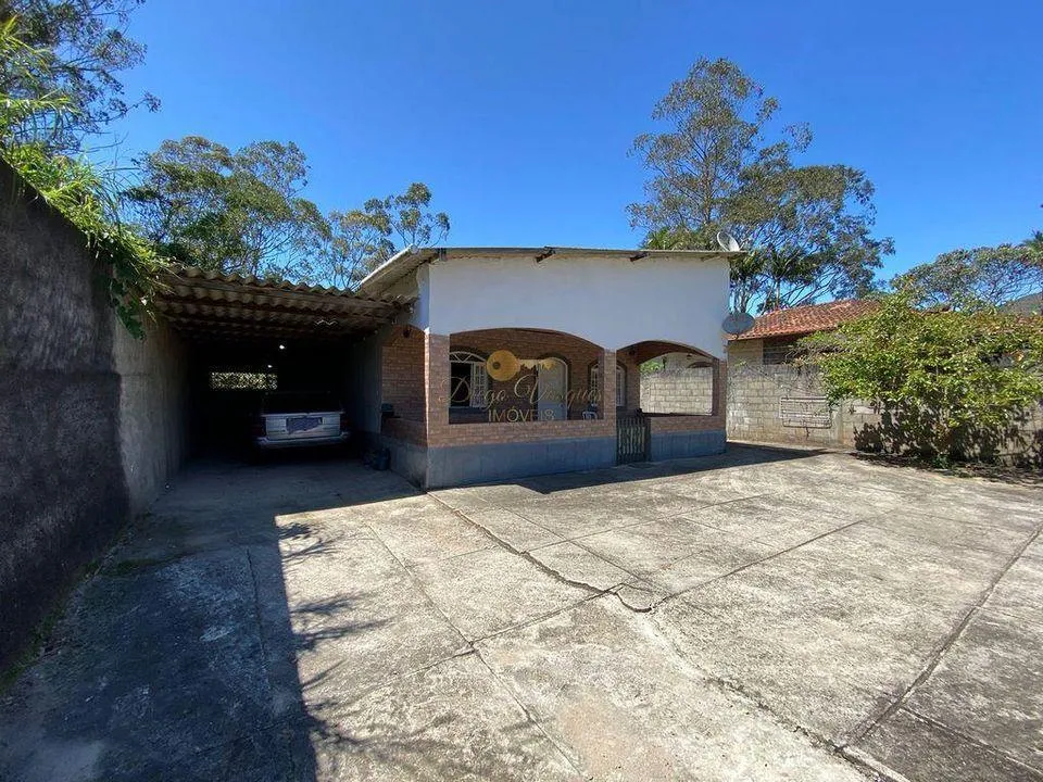 Foto do imóvel Casa para Venda em Teresópolis / RJ em Rua Cláudio Manuel da Costa