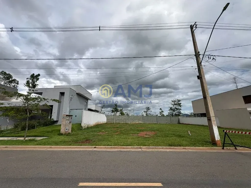 Imagem Lote à venda no Terras Alpha 2 | 304 m² | Vista privilegiada