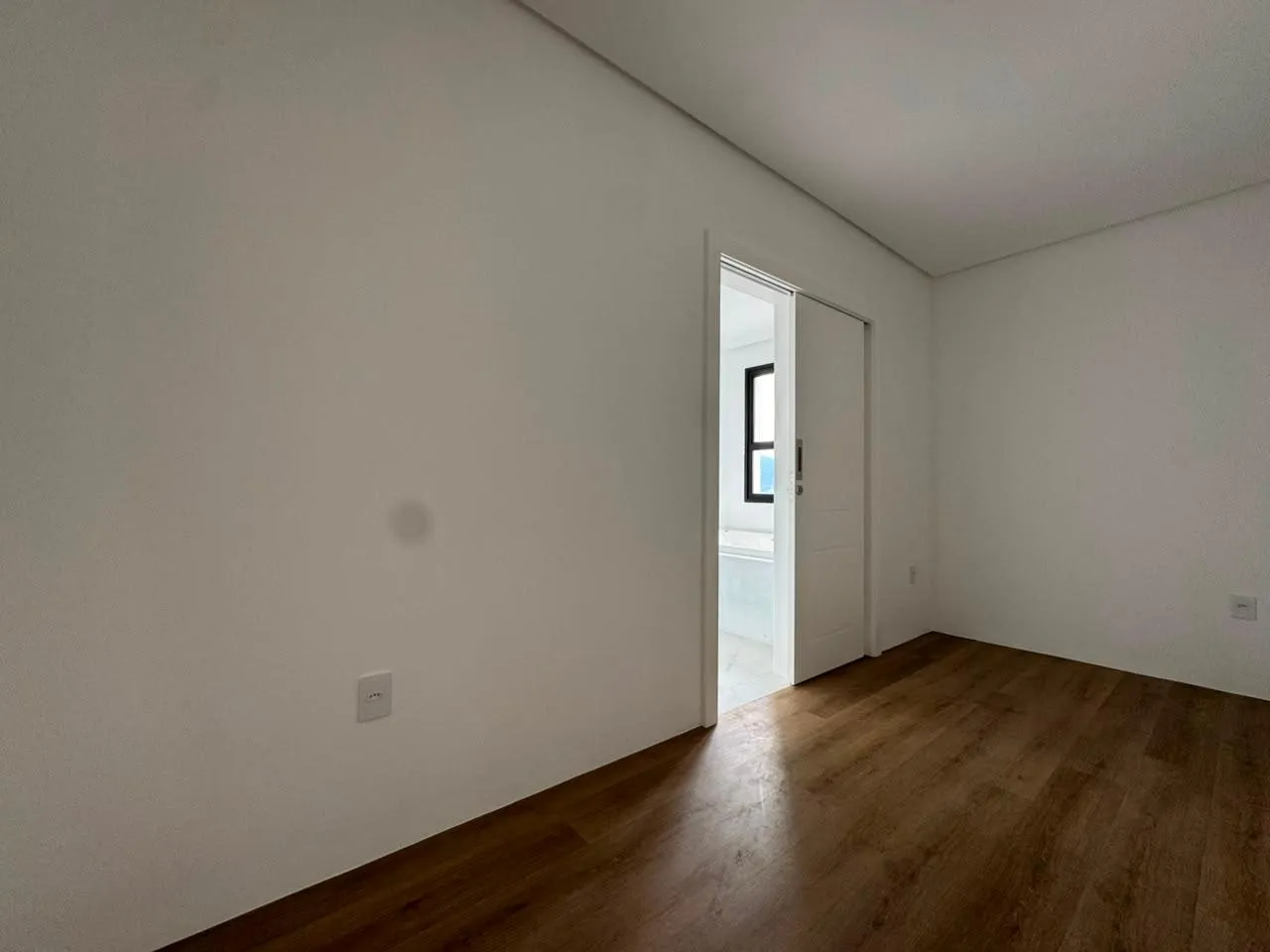 Imagem Apartamento com vista para o mar à venda com 208m2 por R$ 5.000.000,00