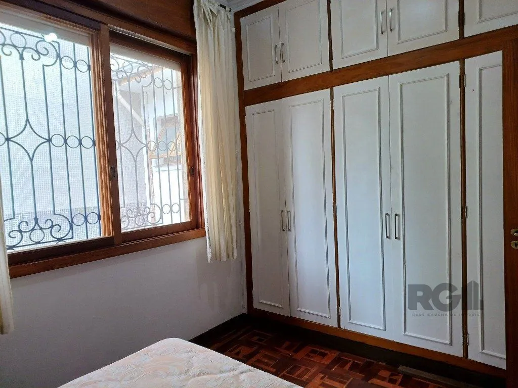 Imagem Casa averbada, ampla e ensolarada!