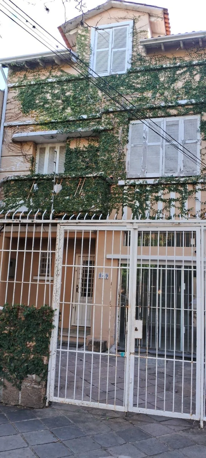 Imagem Casa Comercial Reformada no Bairro Rio Branco