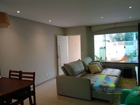 Foto do imóvel Sobrado com 3 dormitórios e 2 vagas de garagem à venda por R$ 659.000,00 - Vila das Mercês
