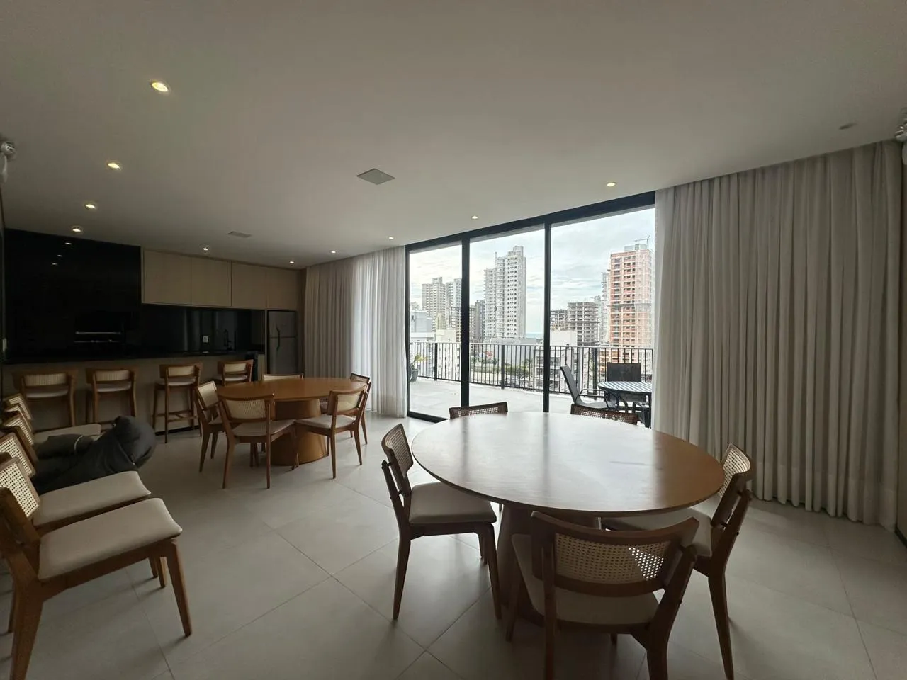 Imagem Apartamento à venda com 85.8m2 por R$ 1.100.000,00