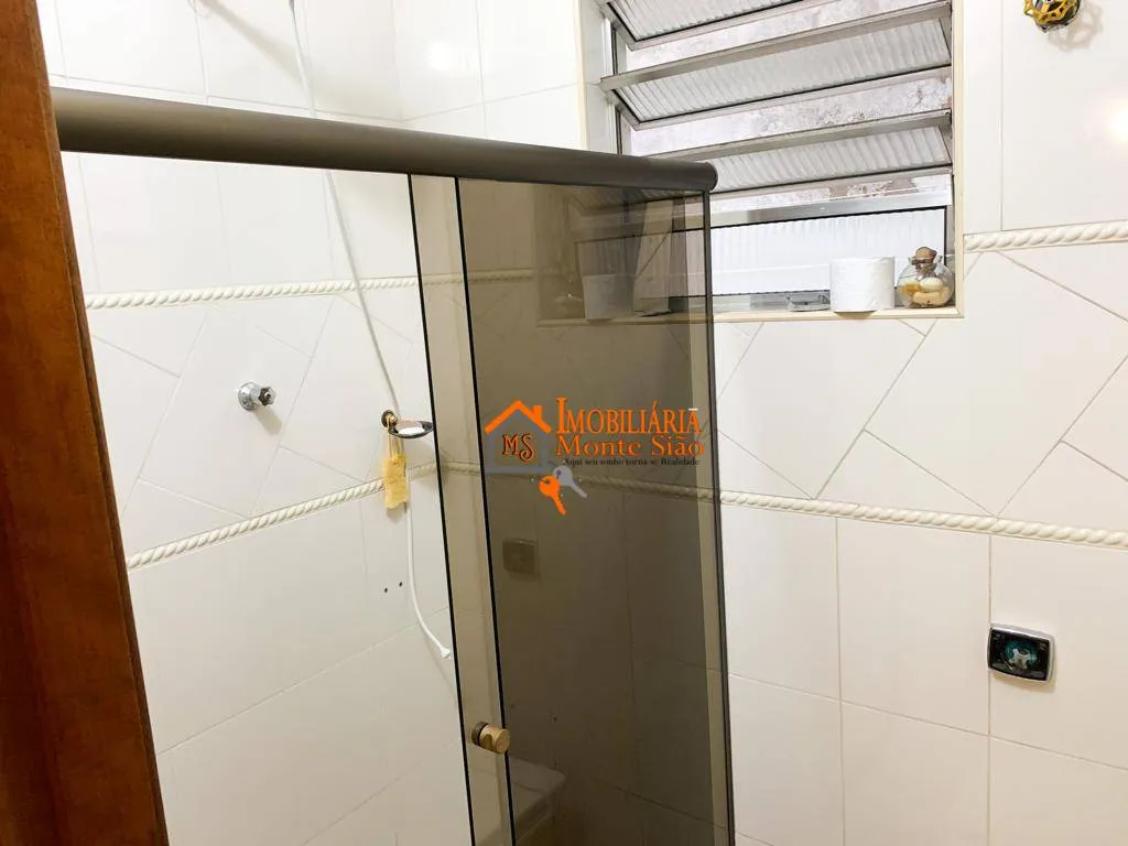 Imagem Sobrado com 4 dormitórios à venda, 407 m² por R$ 598.000,00 - Vila Rio de Janeiro - Guarulhos/SP
