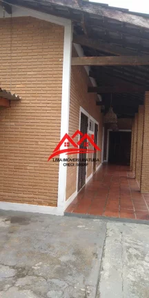 Imagem Casa à venda em Ubatuba, com 6 quartos e 3 banheiros