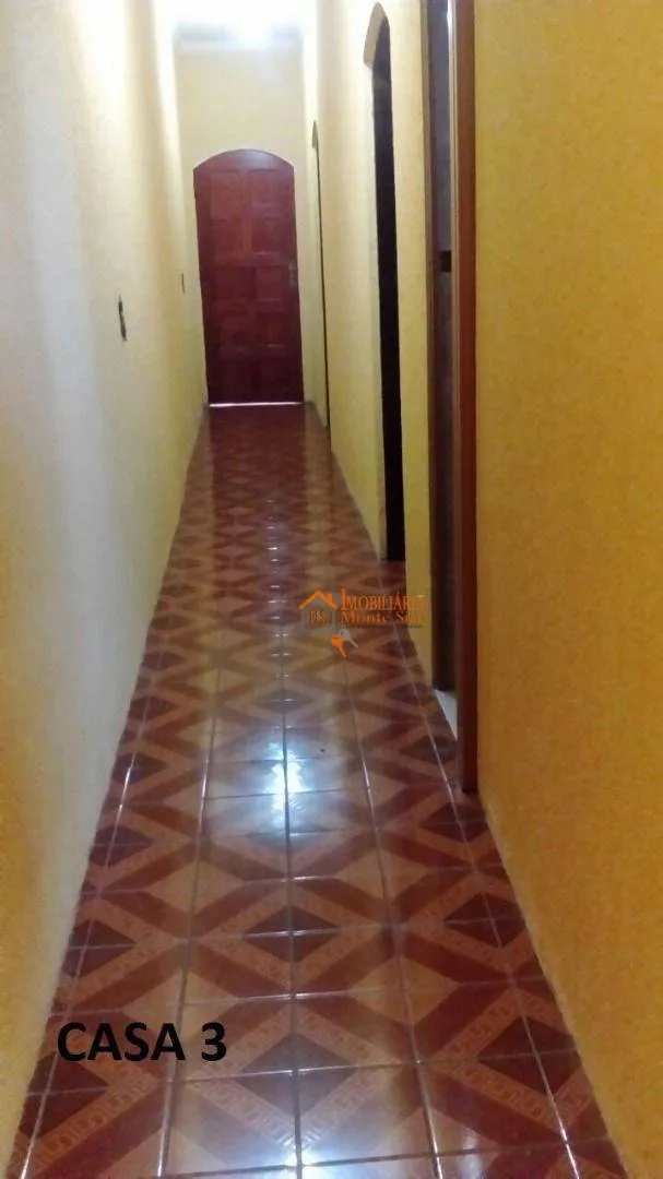 Imagem Sobrado com 4 dormitórios à venda, 334 m² por R$ 550.000,00 - Jardim Jacy - Guarulhos/SP