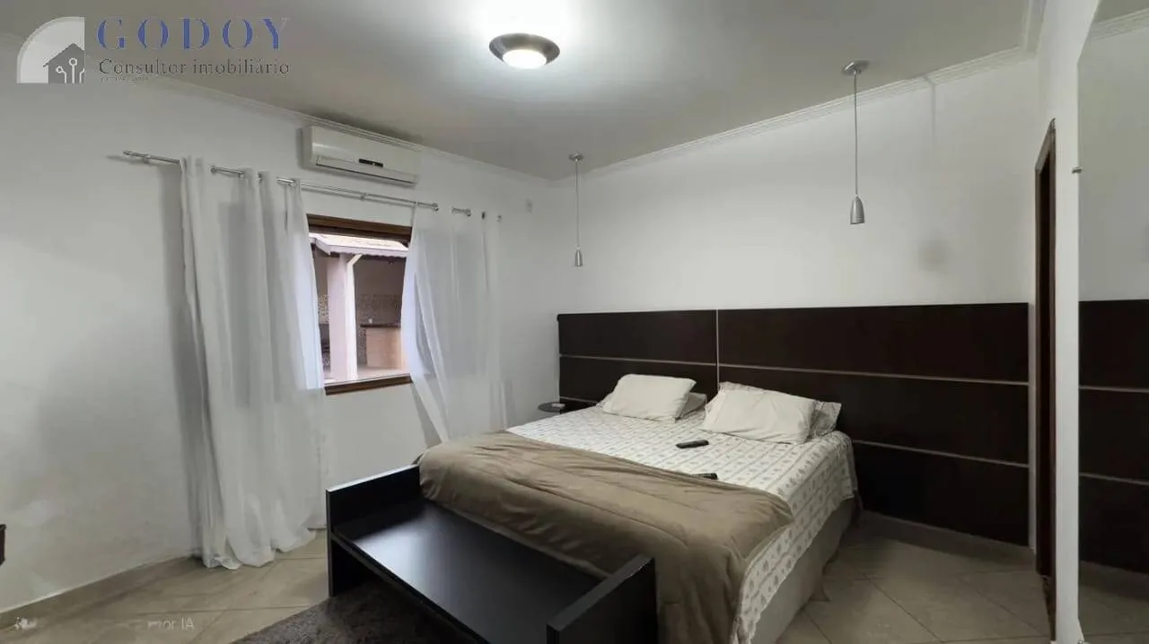 Imagem Casa à venda no Condomínio Real Ville - Pindamonhangaba/SP