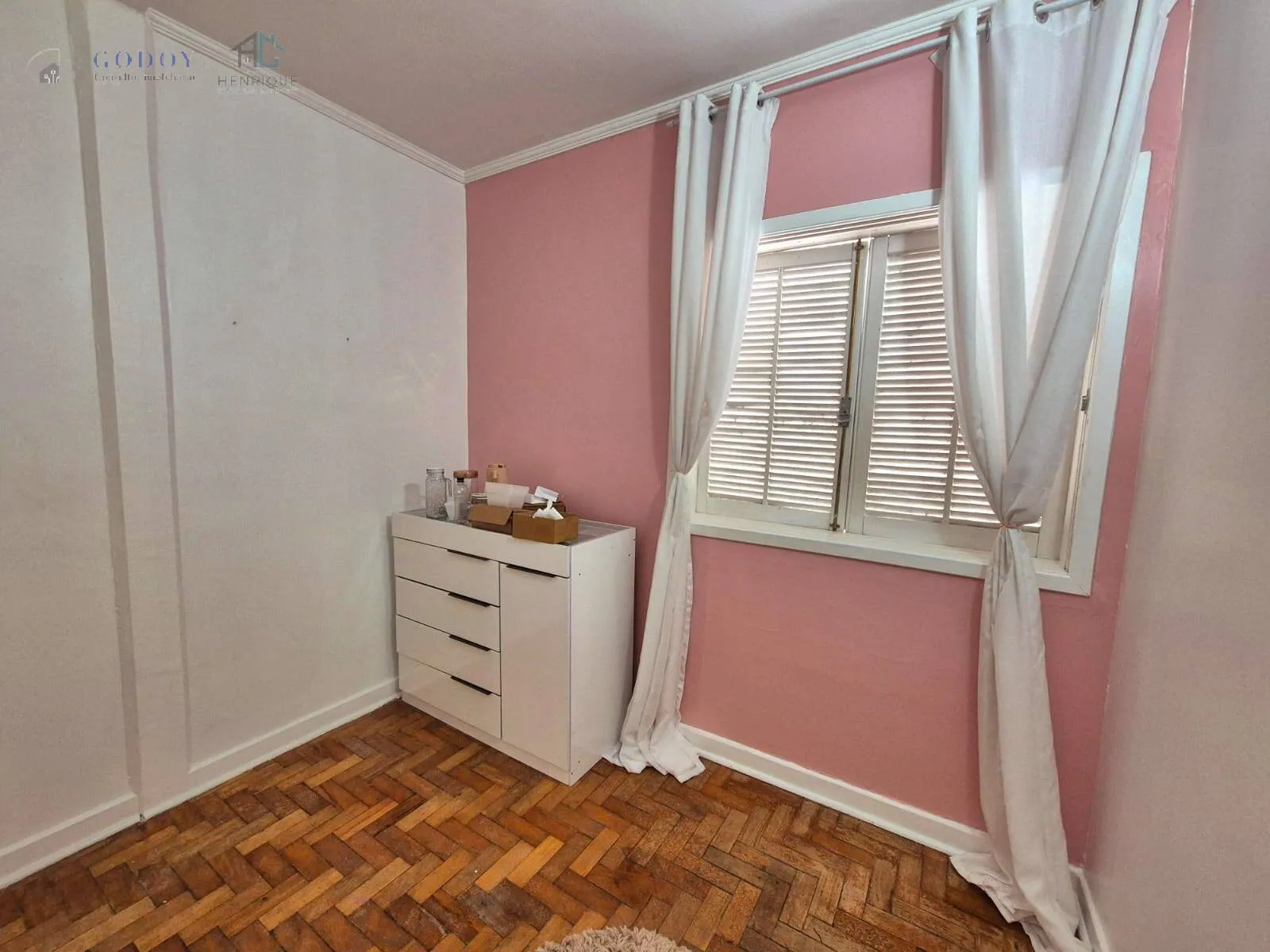 Imagem Comercial para Locação 9M², Centro, Pindamonhangaba - SP | Salão Belíssima