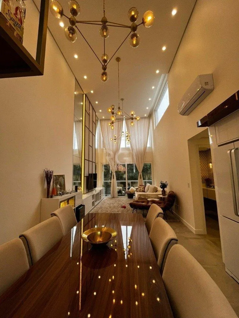 Imagem EXCELENTE APARTAMENTO COM 2 DORMITÓRIOS, 2 SUÍTES, 1 BANHEIRO E 2 VAGAS DE GARAGEM.