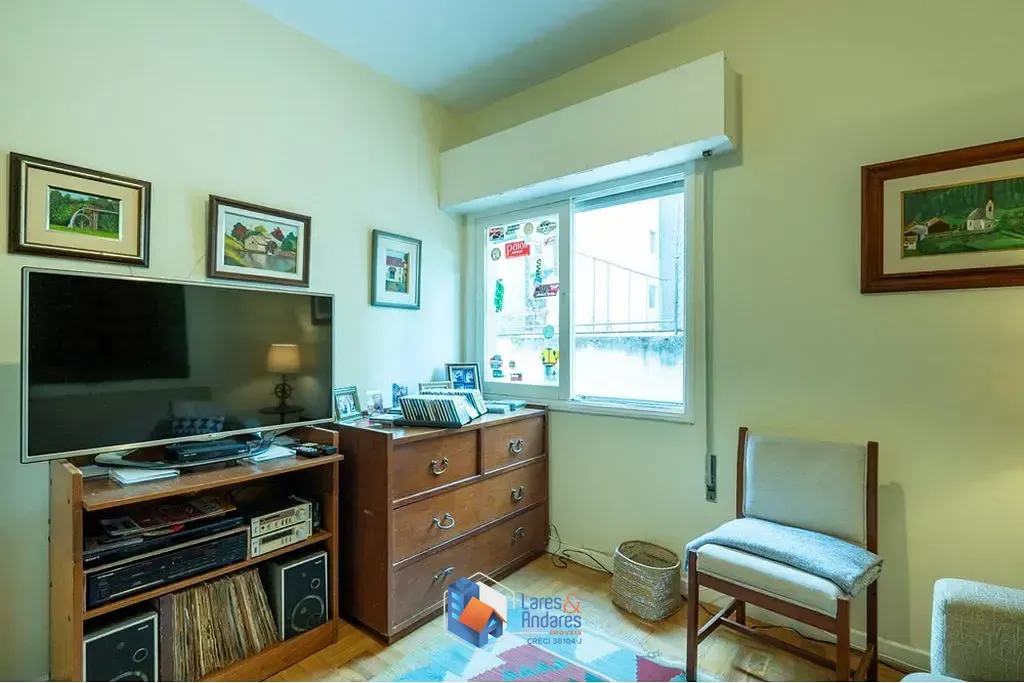 Imagem Casa em Condomínio à venda 3 Quartos 1 Suite 2 Vagas 180M² Vila Olímpia São Paulo - SP