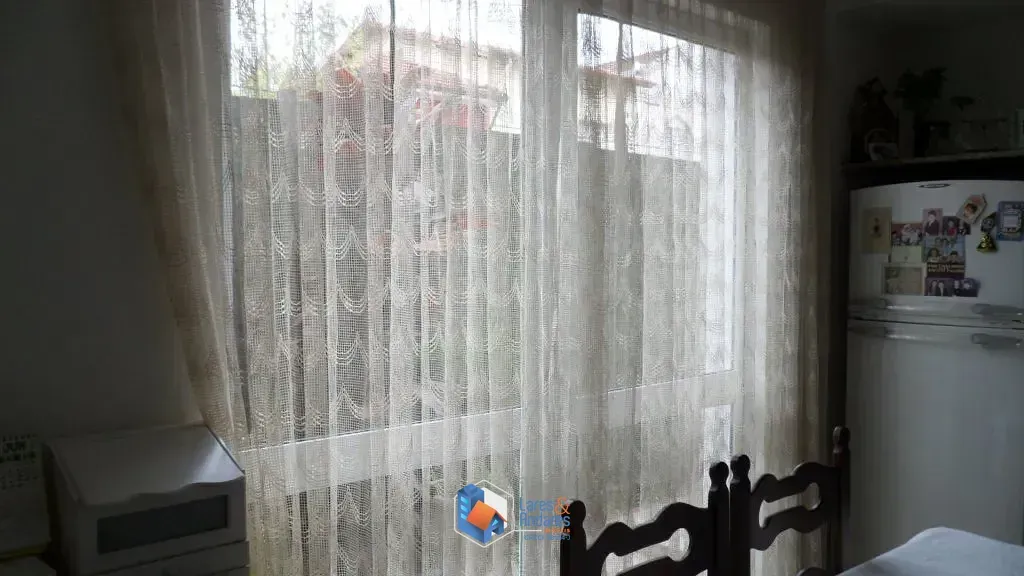 Imagem Sobrado para venda em Mirandópolis com 3 quartos, sendo 1 suíte, 340m²