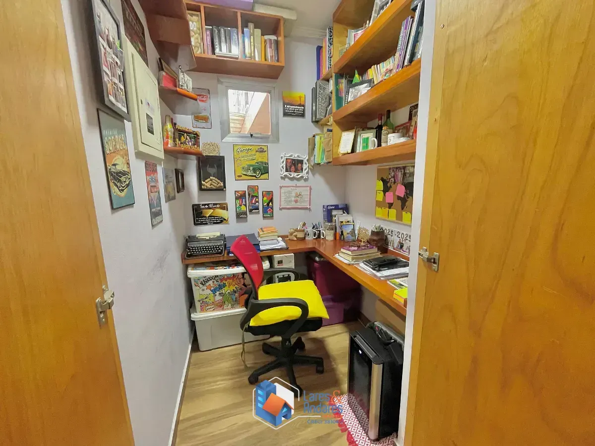 Imagem Sobrado para venda em Chácara Belenzinho com 5 quartos, sendo 2 suítes, 309m²