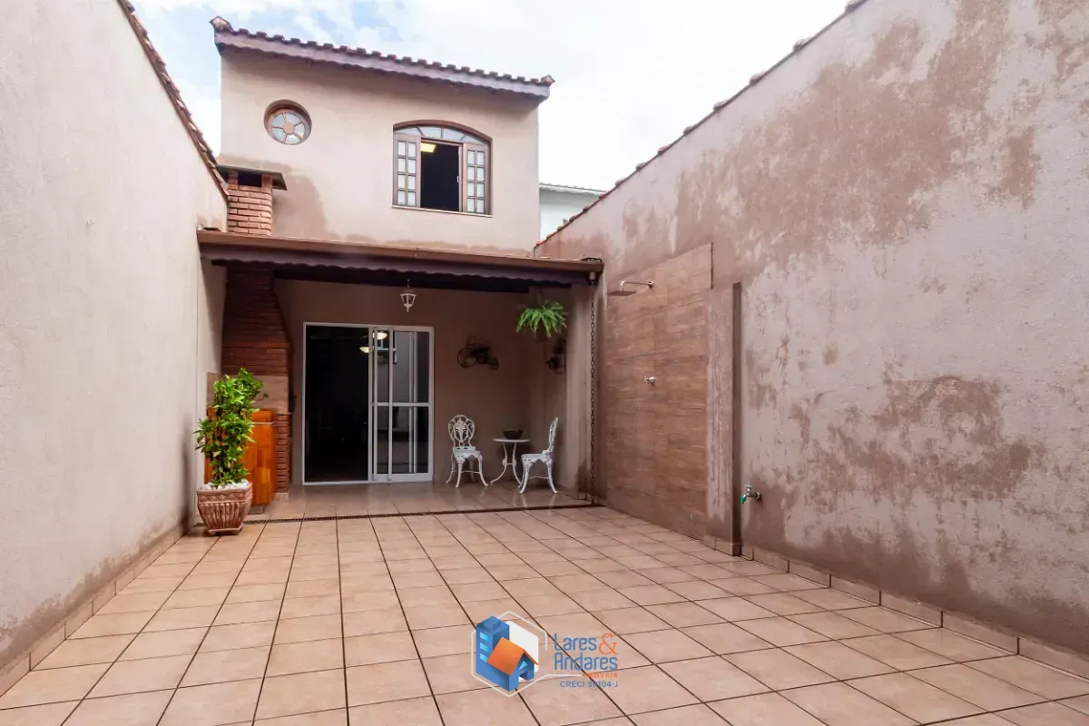 Imagem Casa para venda em Vila Mariana com 3 quartos, sendo 3 suítes, 151m²