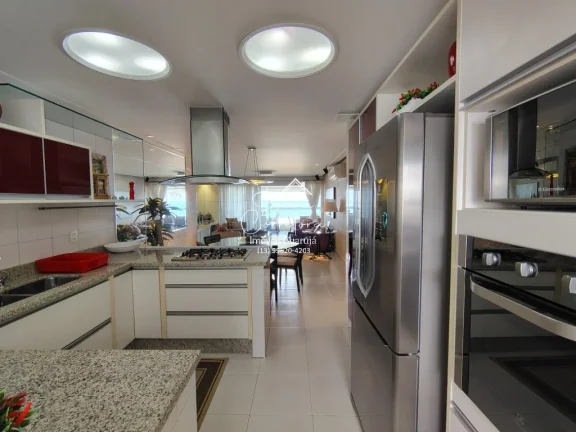 Imagem Imperdível! Lindo apartamento no Ocean Front estuda permuta, 4 suítes na Enseada, Guarujá-SP - 169m², 2 salas, 5 banheiros, 3 vagas.