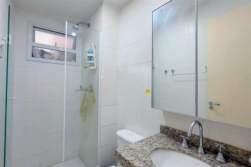 Imagem Apartamento de 3 dormitórios à venda no Bairro Teresópolis, Porto Alegre.