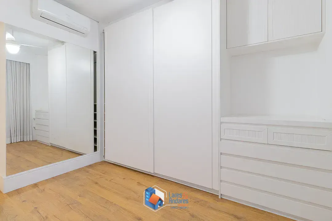 Imagem Duplex para venda em Pinheiros com 2 quartos, sendo 2 suítes, 132m²
