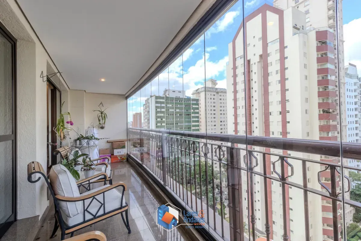 Imagem Apartamento para venda em Campo Belo com 4 quartos, sendo 4 suítes, 178m²